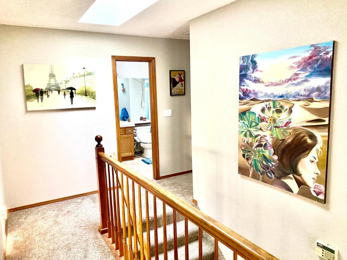 Artsy Home Close To Usafa With Fireplace And Patio Colorado Springs Luaran gambar